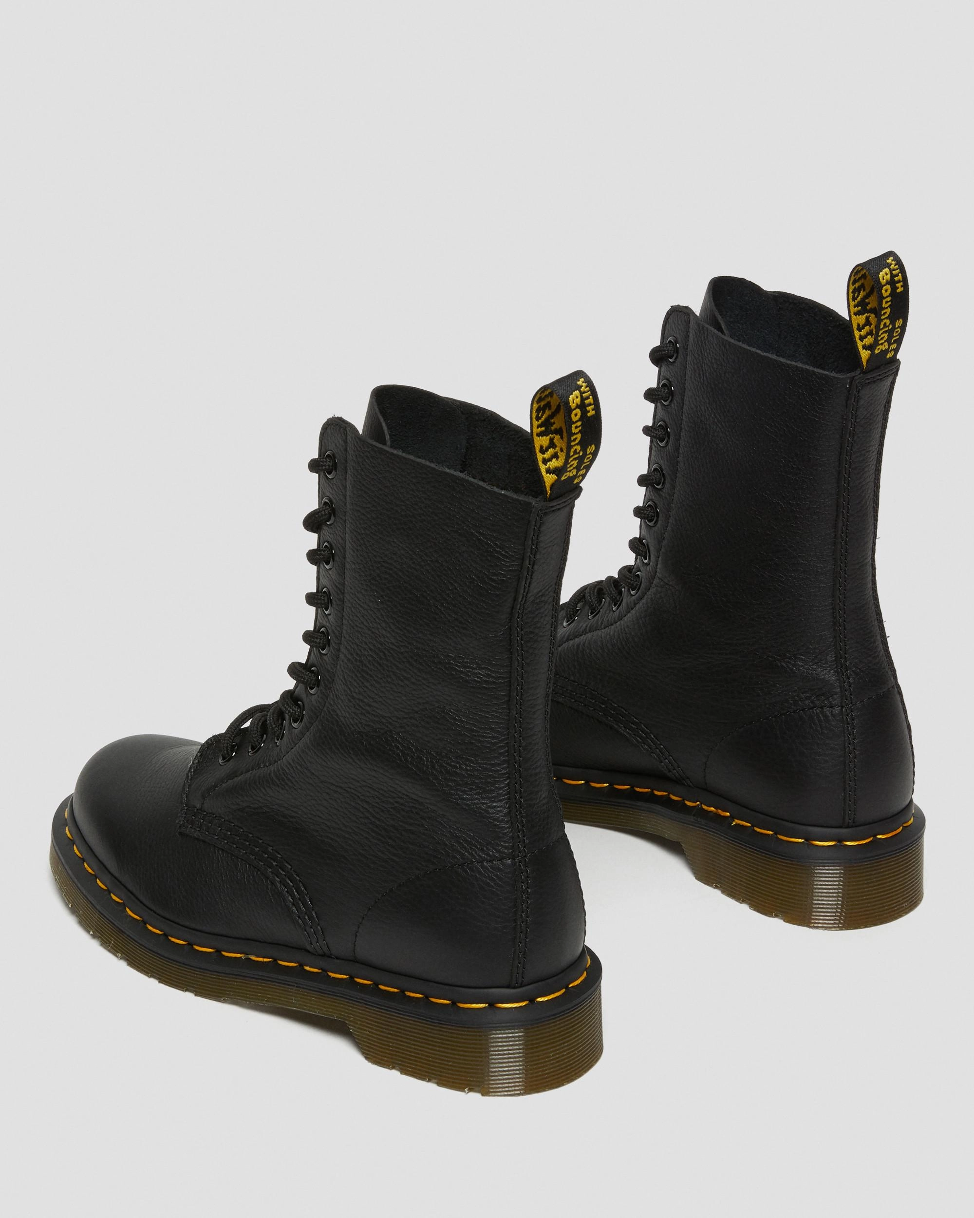 Future Lines 1490 Virginia Leather Boots