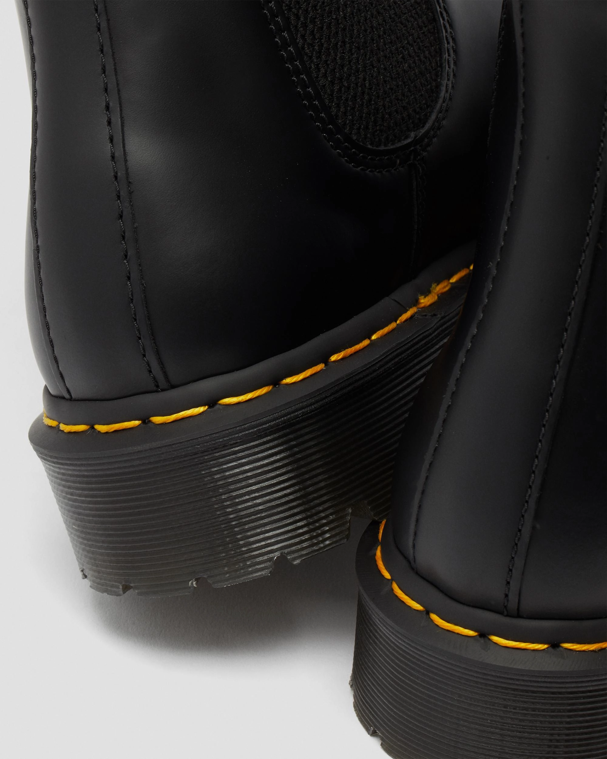 Progressive Outfit 2976 Bex Smooth Leather Boots
