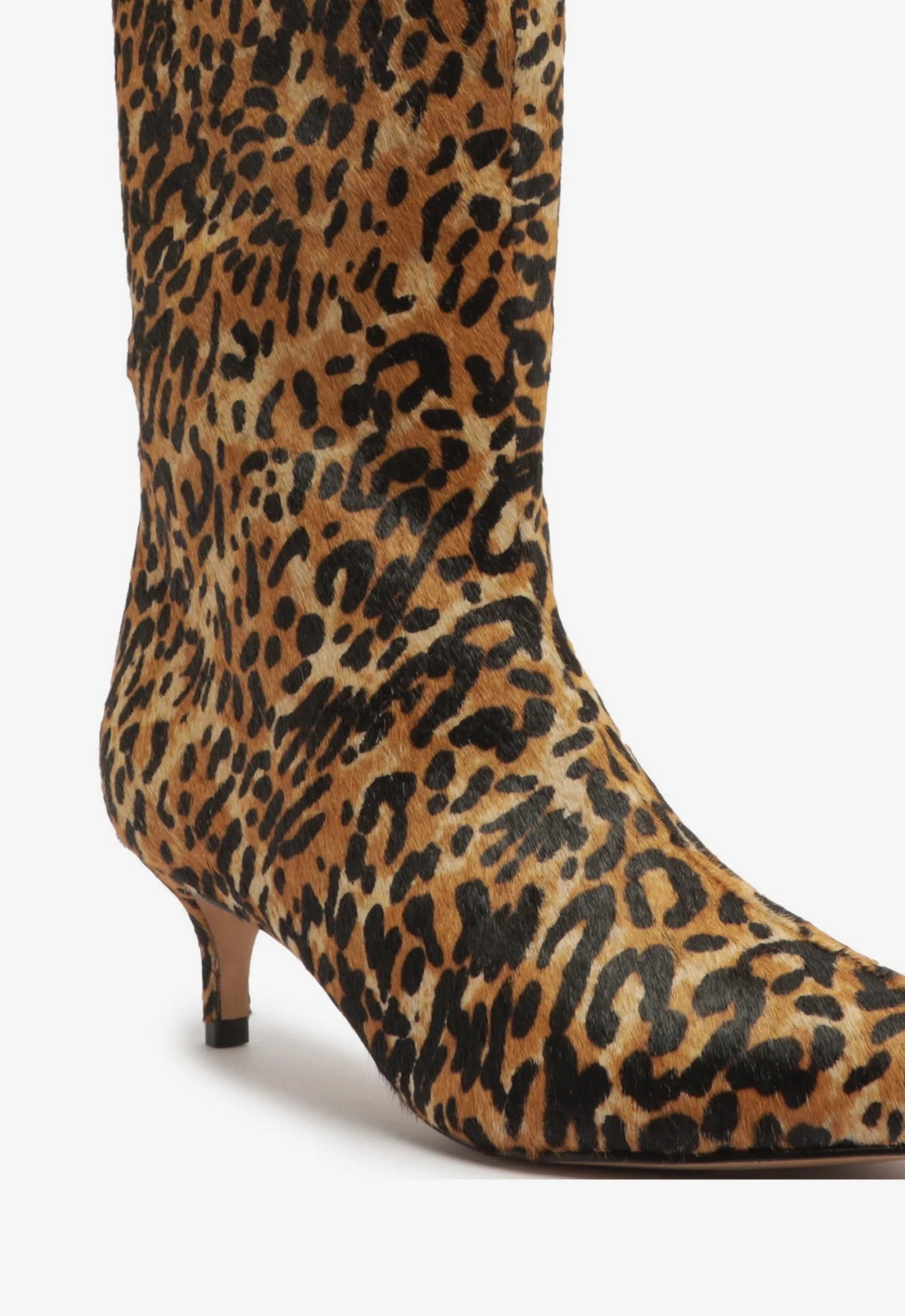 Maryana Lo  Boot Layered City Designed To Shift