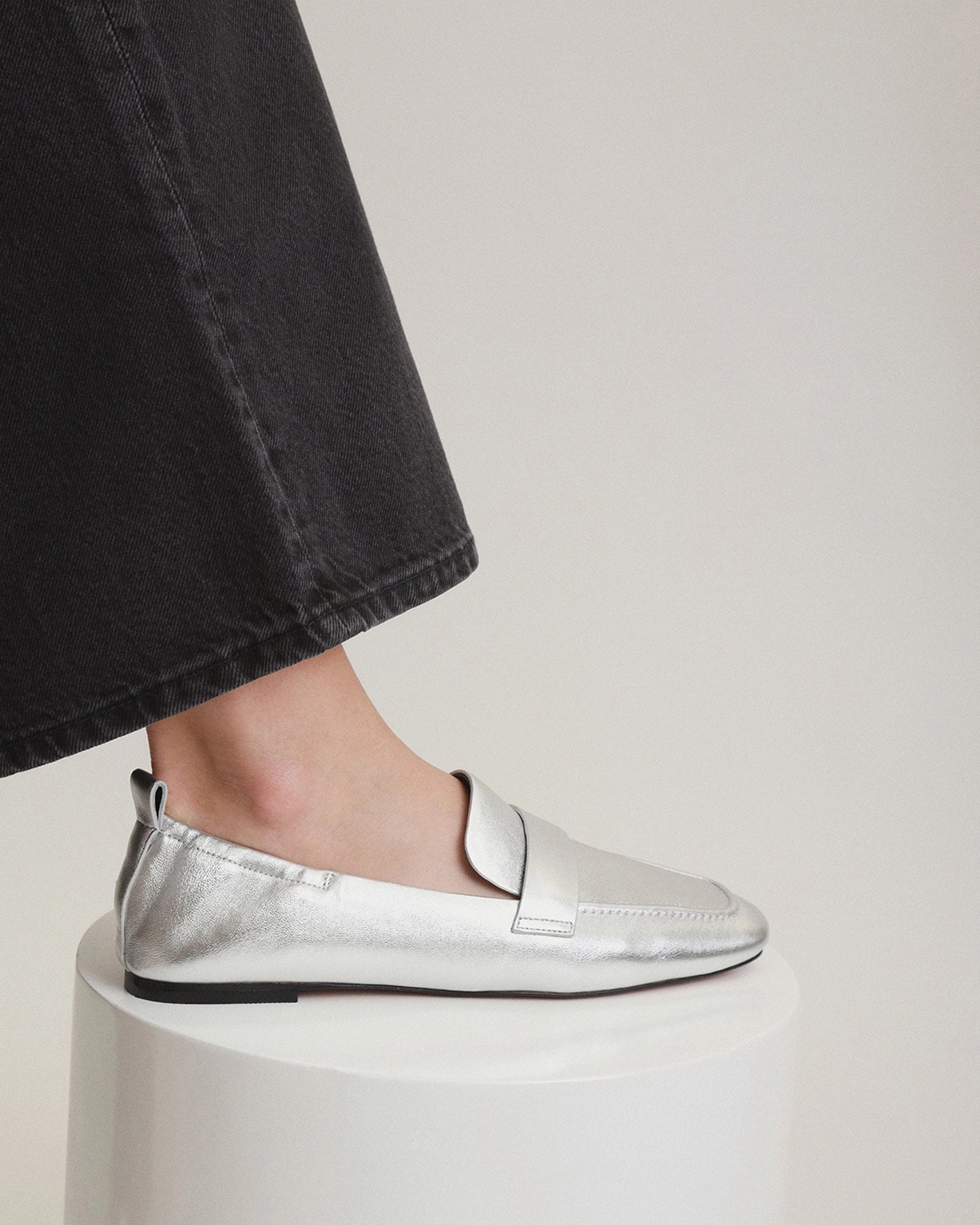 Bowen Loafers Silver Leather Function-Refined