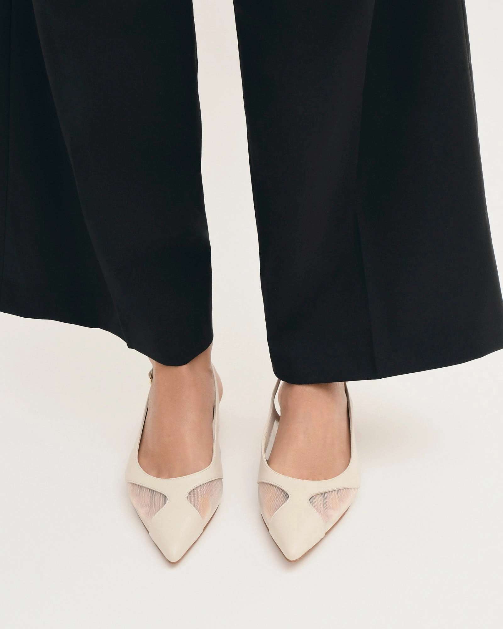 Unisex Energy Arbor Dress Flats Off White Multi