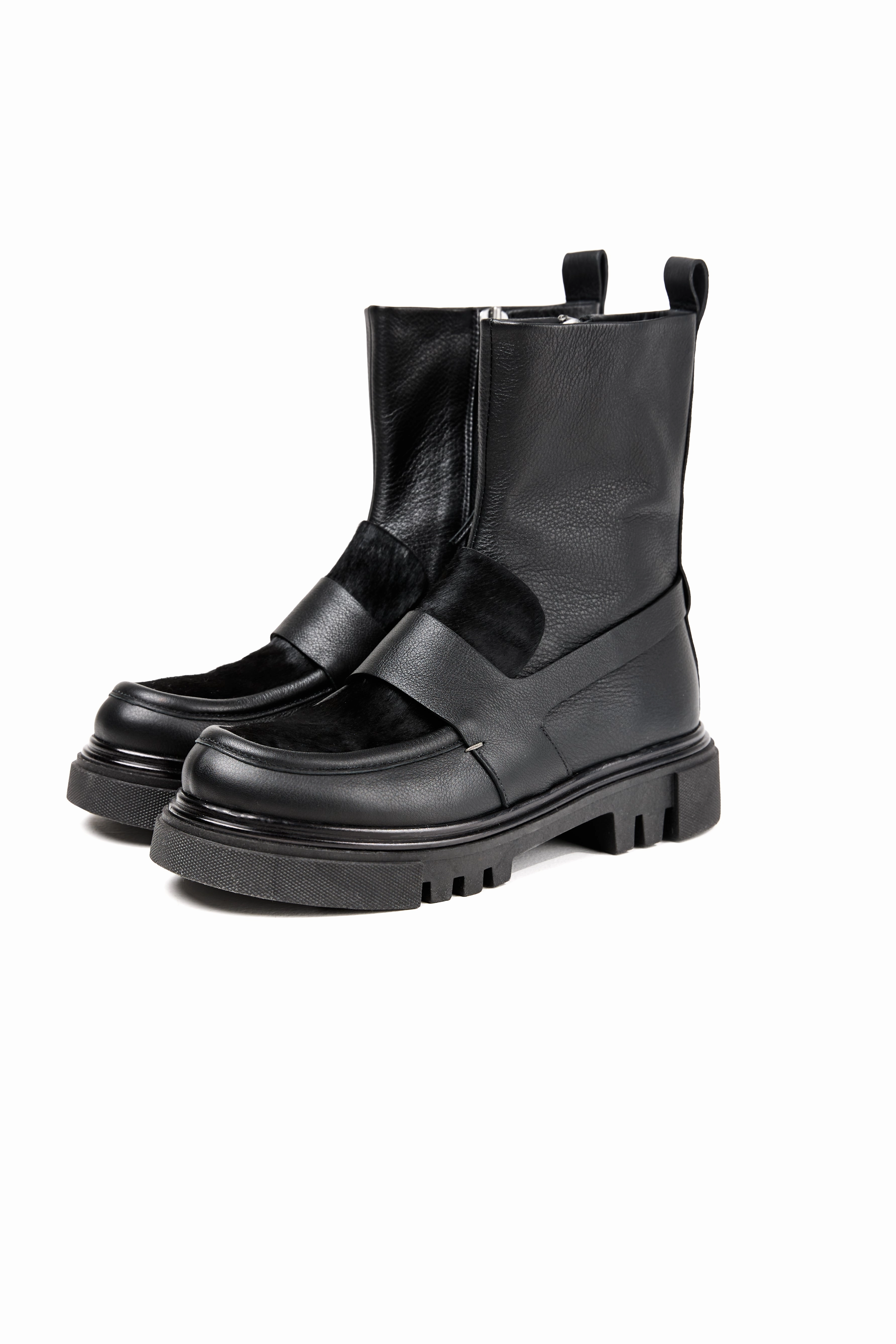 Smooth Layers Mousse Leather Ankle Boot Moccasin In Pony Sfumato Nero