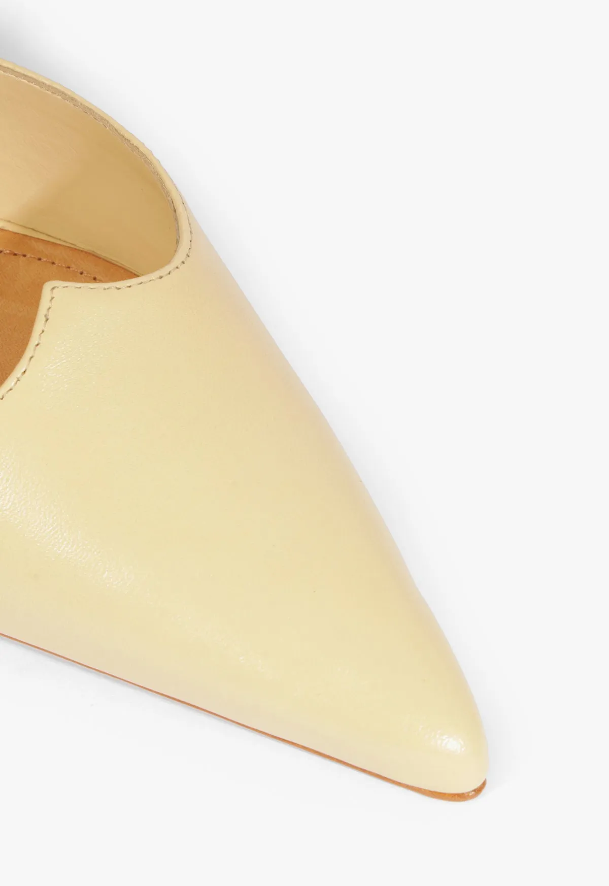 Buffy Mid Stiletto Beige Pump Purpose Fit