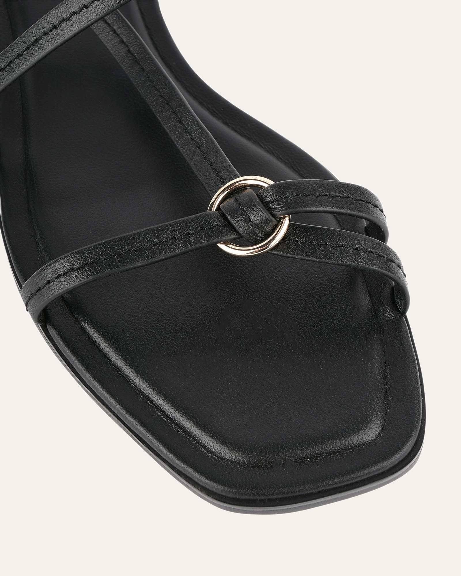 Street-Forward Ready For Change Addi Flat Sandals Black Leather