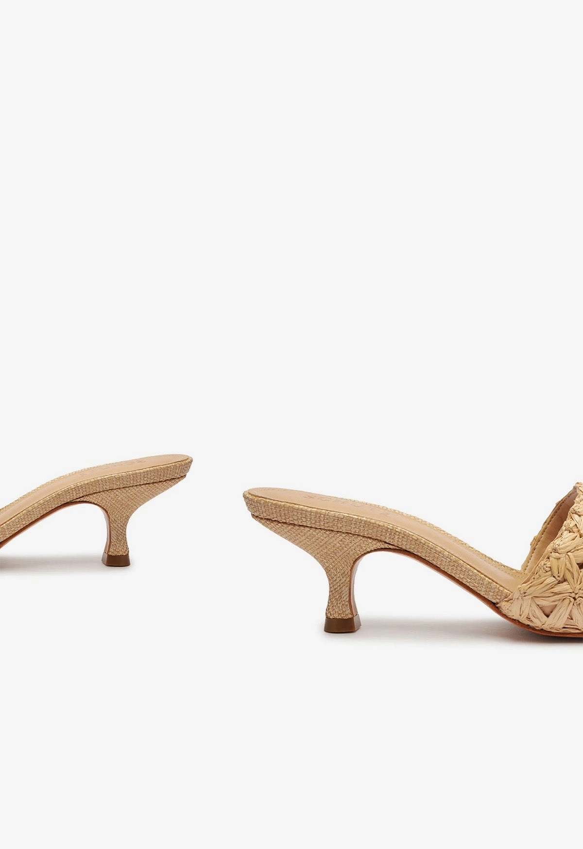 Versatile Mood Dethalia Straw Raffia Sandal
