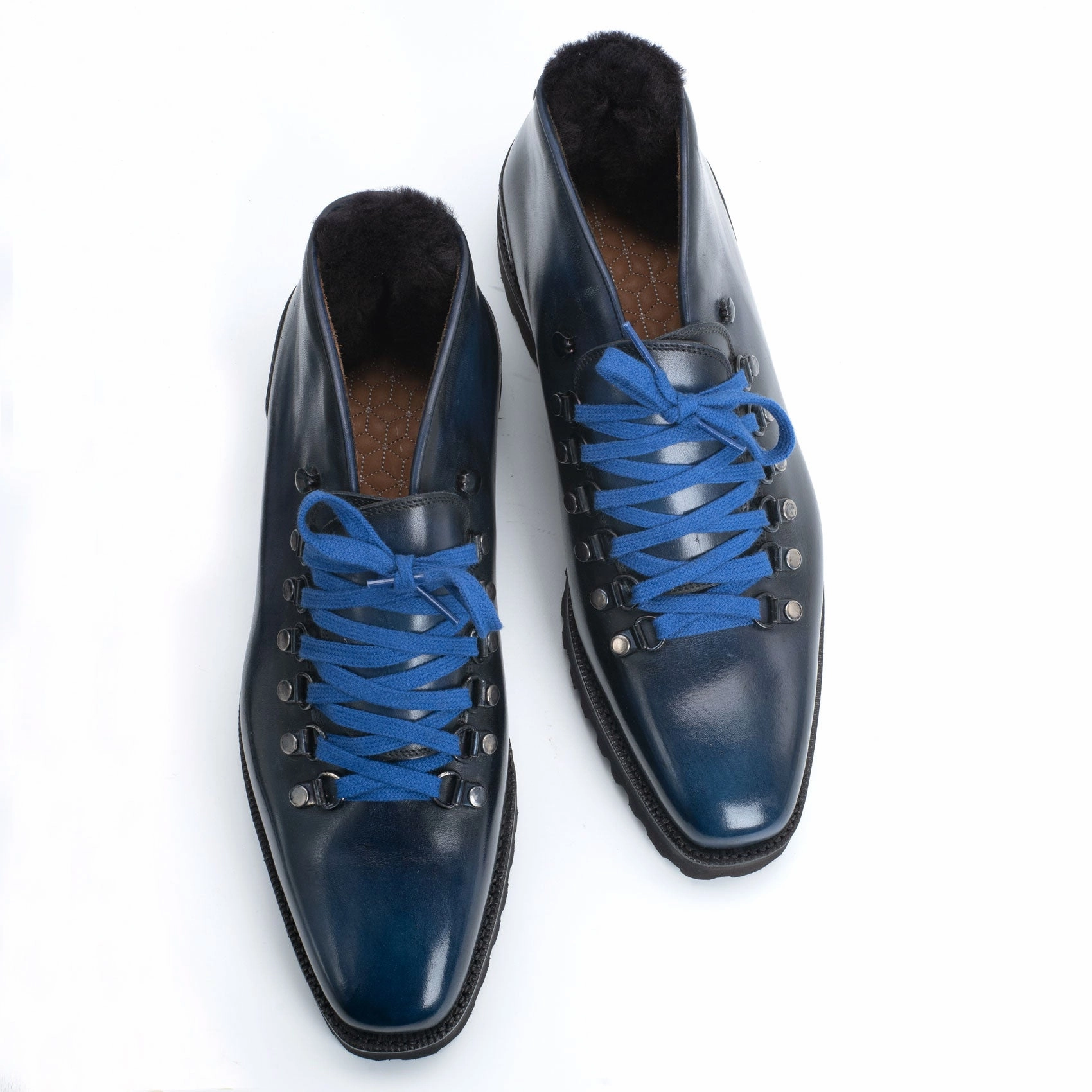 Uncomplicated Fit Borcego Mountain Boot - Orion Patina