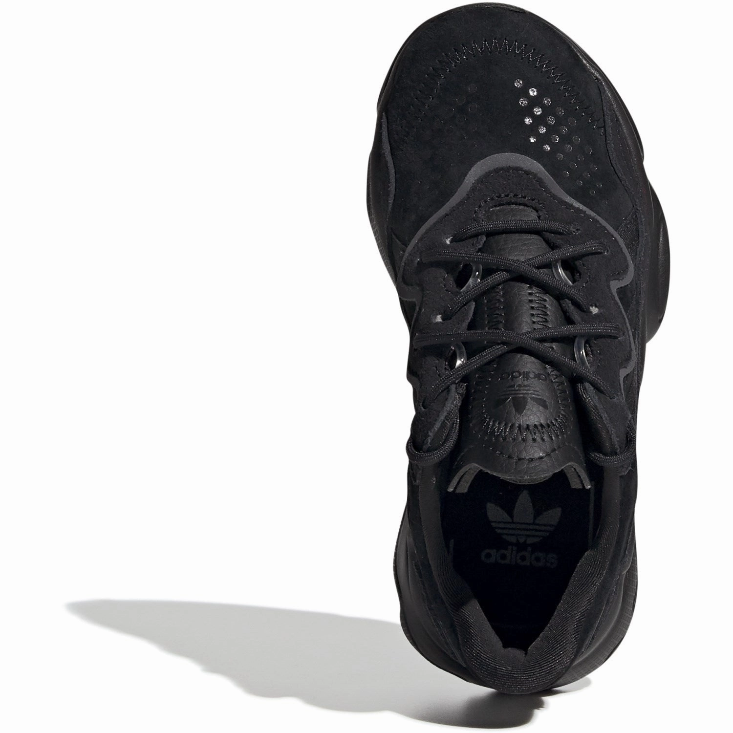 Adidas Originals Cblack/Cblack/Ngtmet Ozweego C Sneakers Designed To Explore