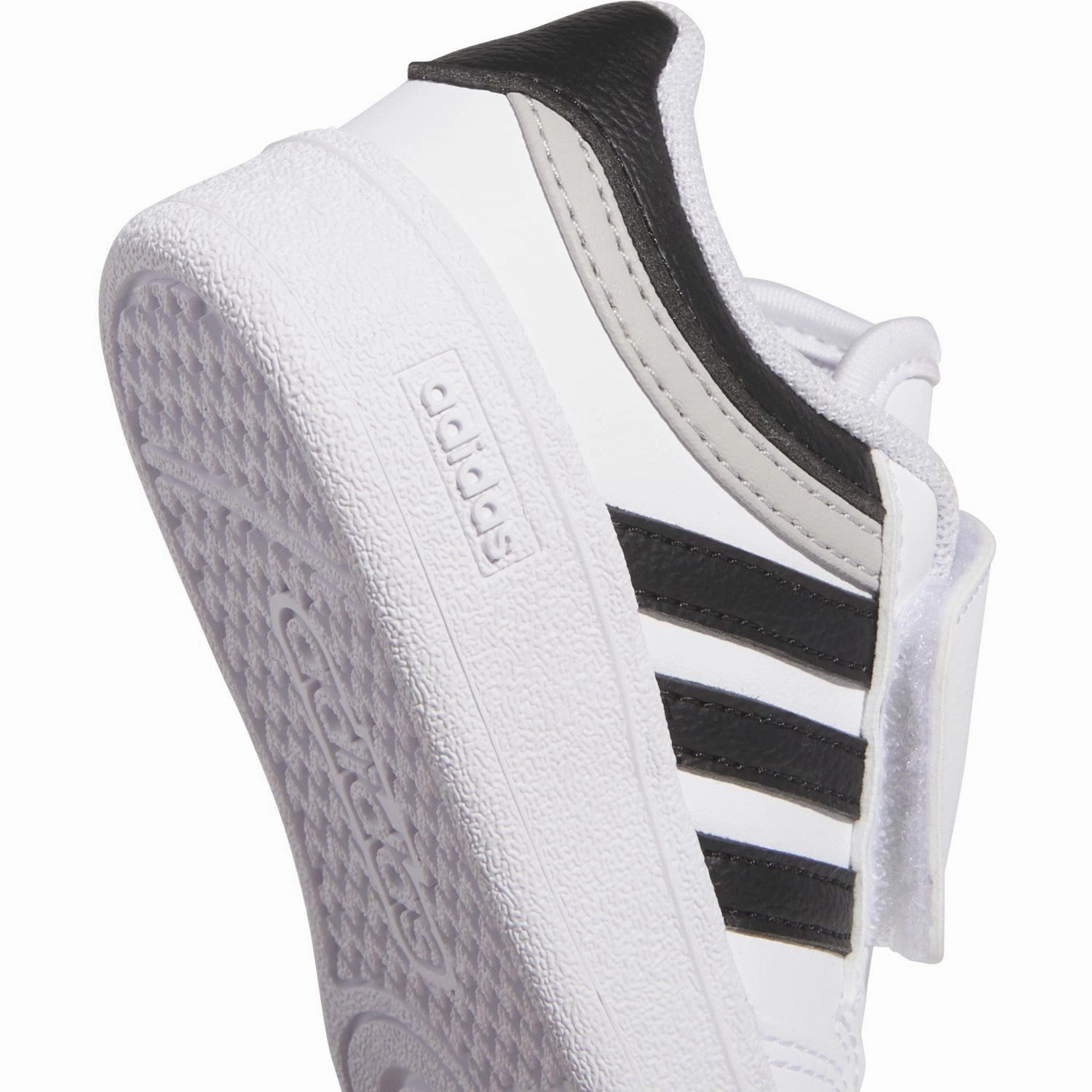 Inspired Layerwear Adidas Originals Ftwr White/Core Black/Grey Two Hoops 4.0 Cf I Sneakers