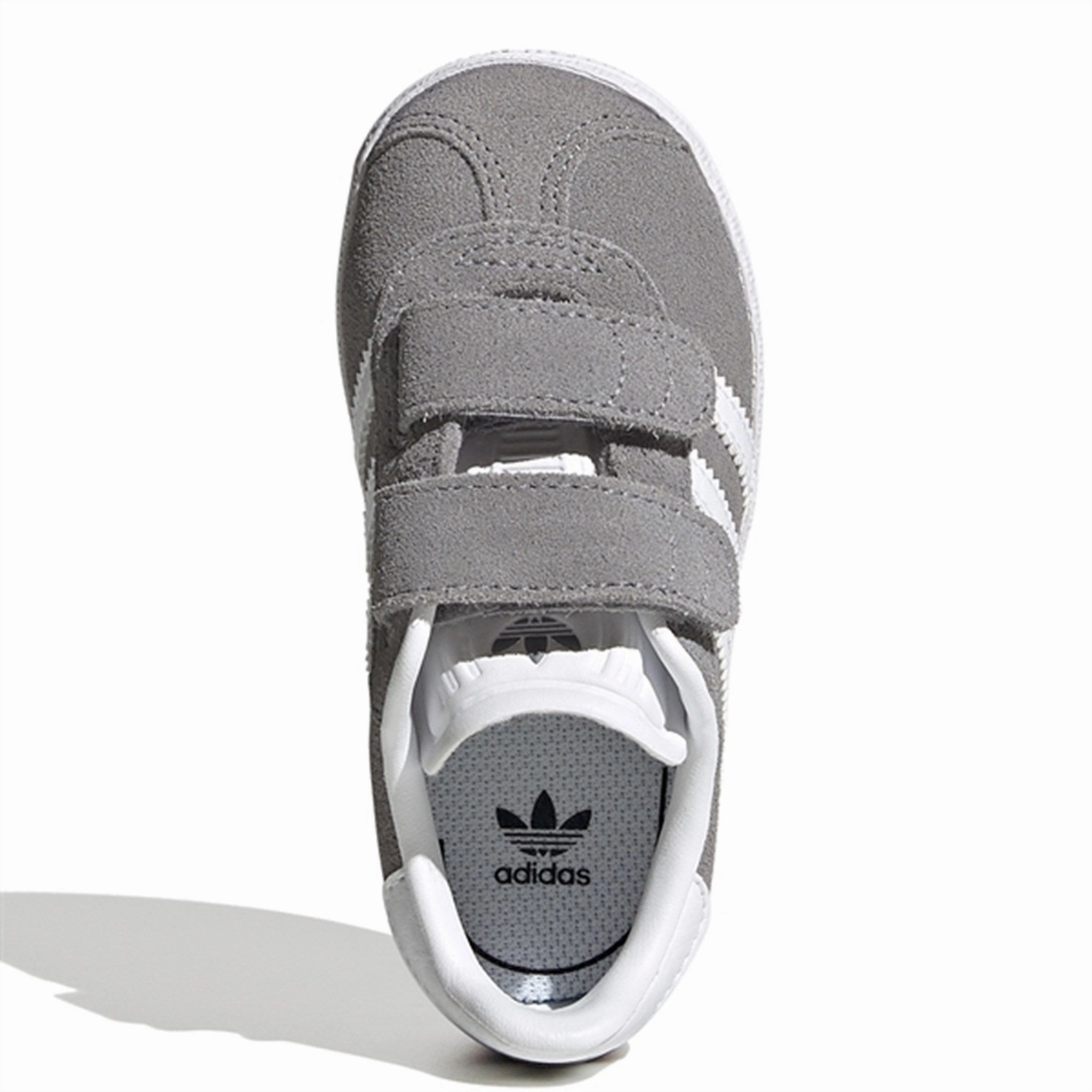 City-Layered Core To Explore Adidas Originals Gazelle Sneakers Grey Three / Cloud White / Gold Metallic