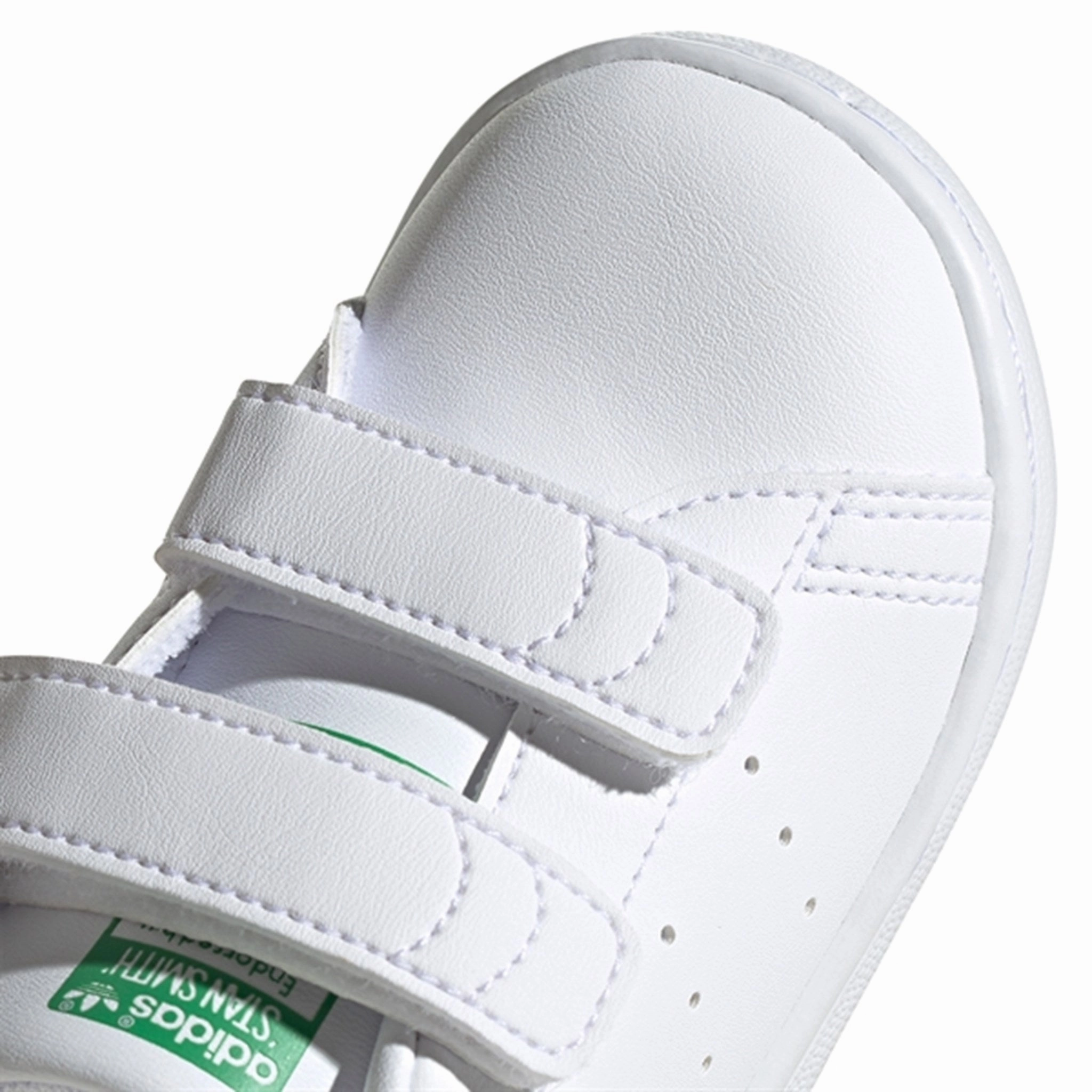 Movement-Inspired Adidas Originals Stan Smith Sneakers Cloud White / Green
