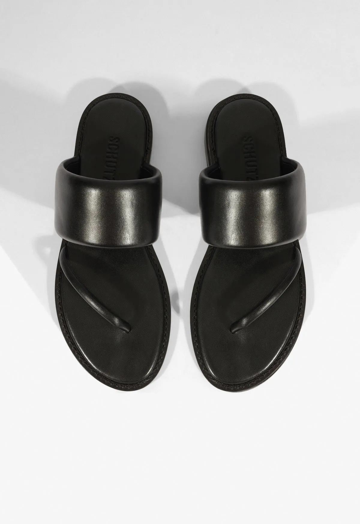 Alba Flat Sandal Balance Meets Style