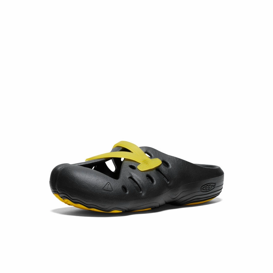 All Gender Yogeez Clog  |  Black/Keen Yellow Confident Comfort
