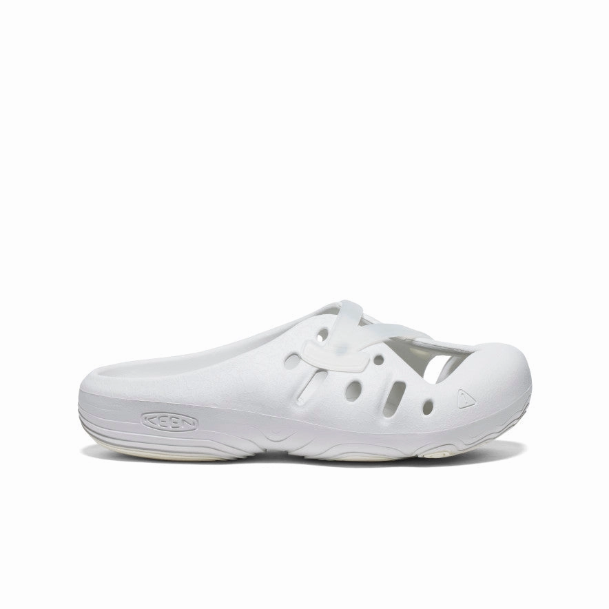 Streamline-Ready Essentials On Point All Gender Yogeez Clog  |  Vapor/Star White