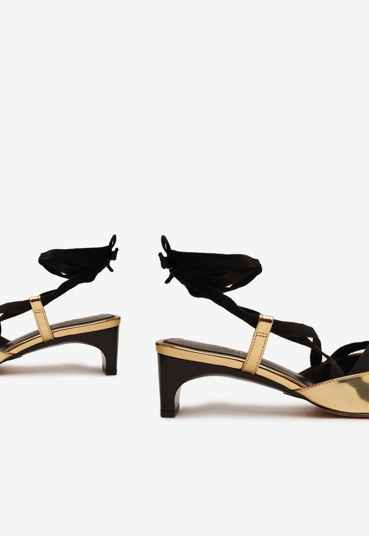 Style To Evolve Movement Architecture Amarie Specchio Leather Pump