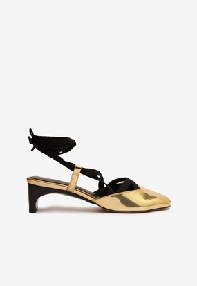 Amarie Specchio Leather Pump Streamlined Look