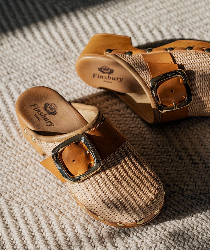 Go-Anywhere Style Anastasia Raphia Clog