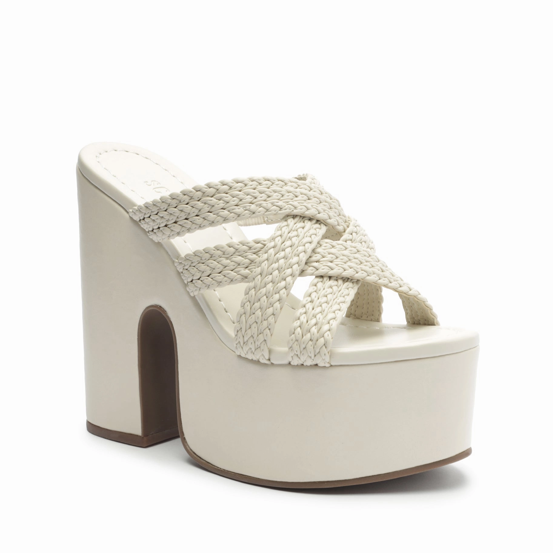Ready-To-Flow Fresh Function Aneka Atanado Leather Sandal