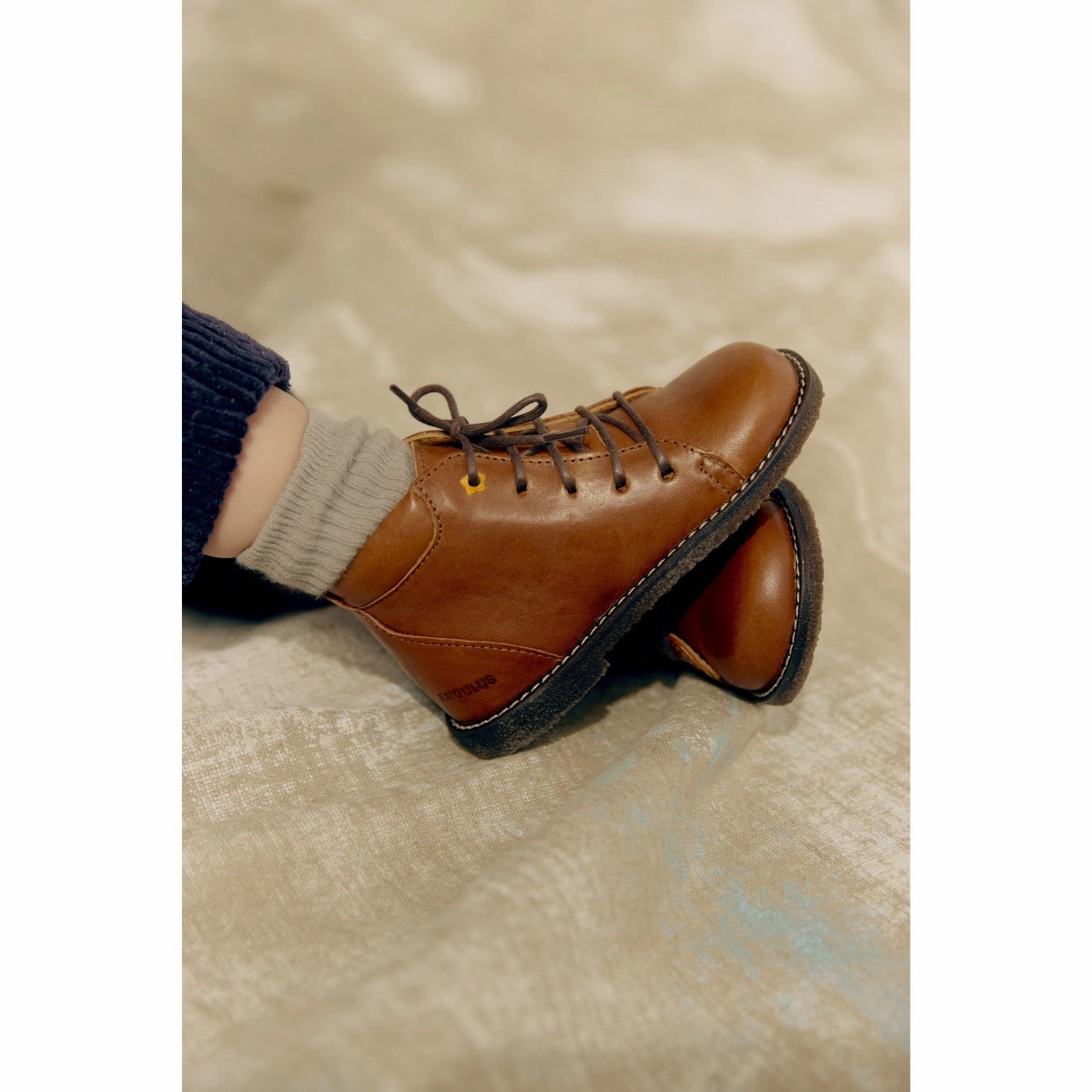 Angulus Candnac Undefinedsko Med Stjerneformet Kontrast Eyelet Subtle Evolution Daily Balance