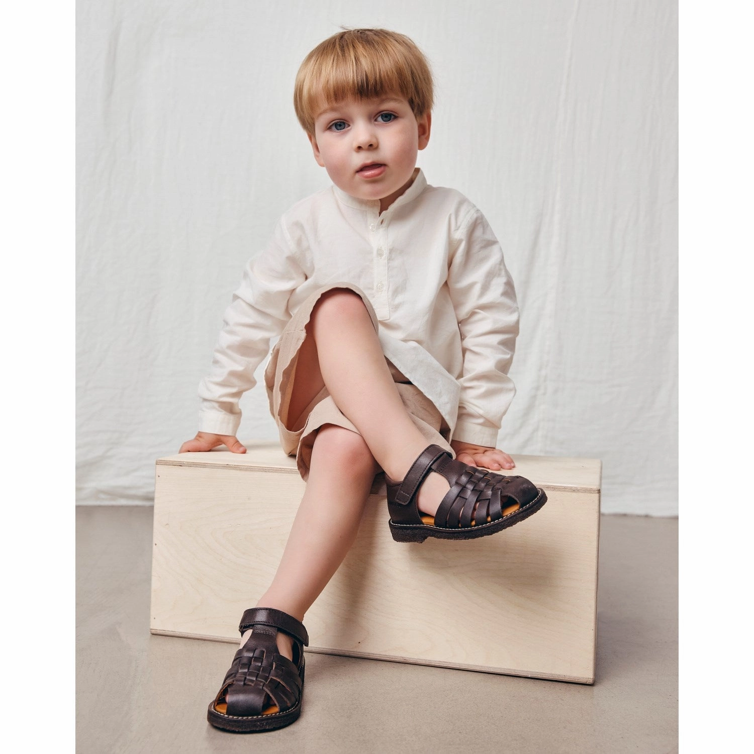 Angulus Dark Brown Braided Leathersandal City State