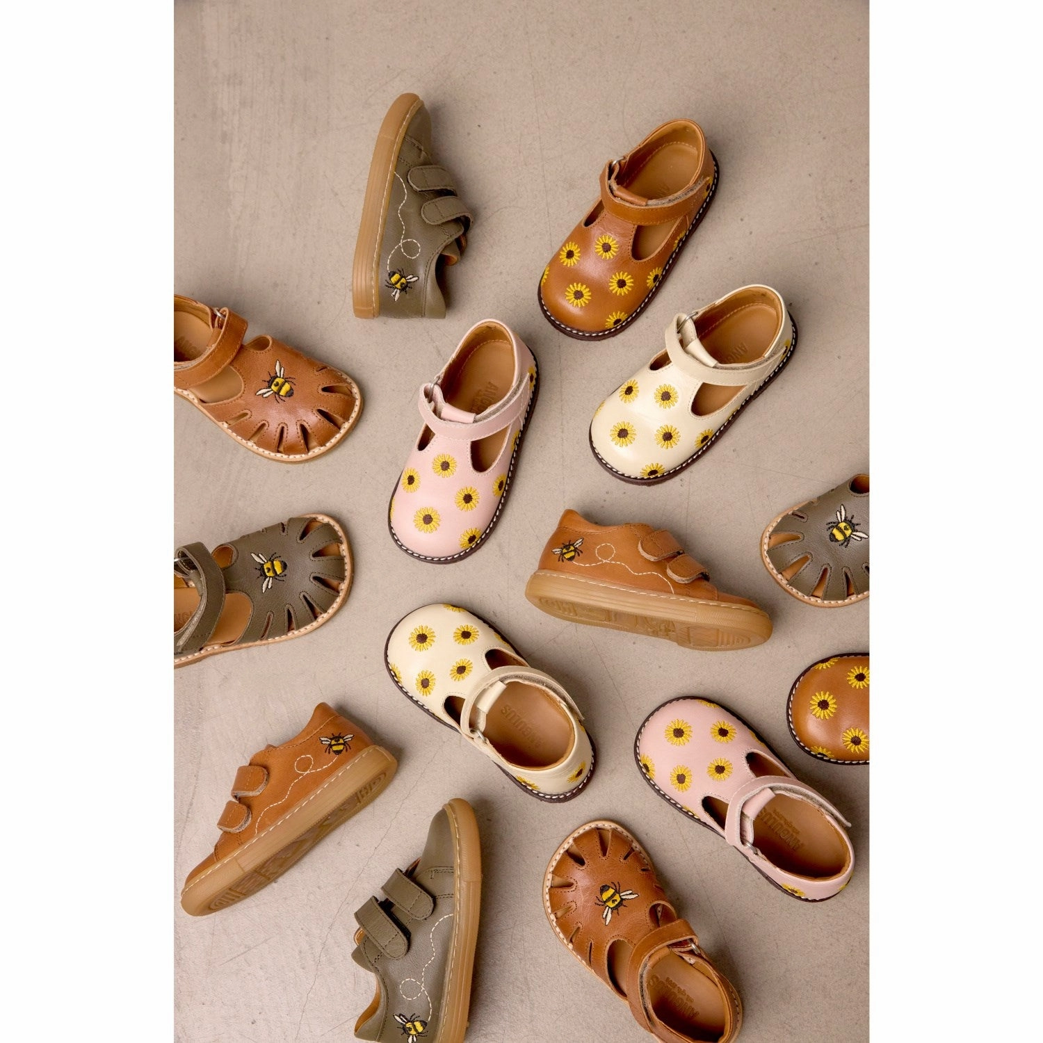 Angulus Forrest Beginner Sandal Med Bi Broderi Performance Living