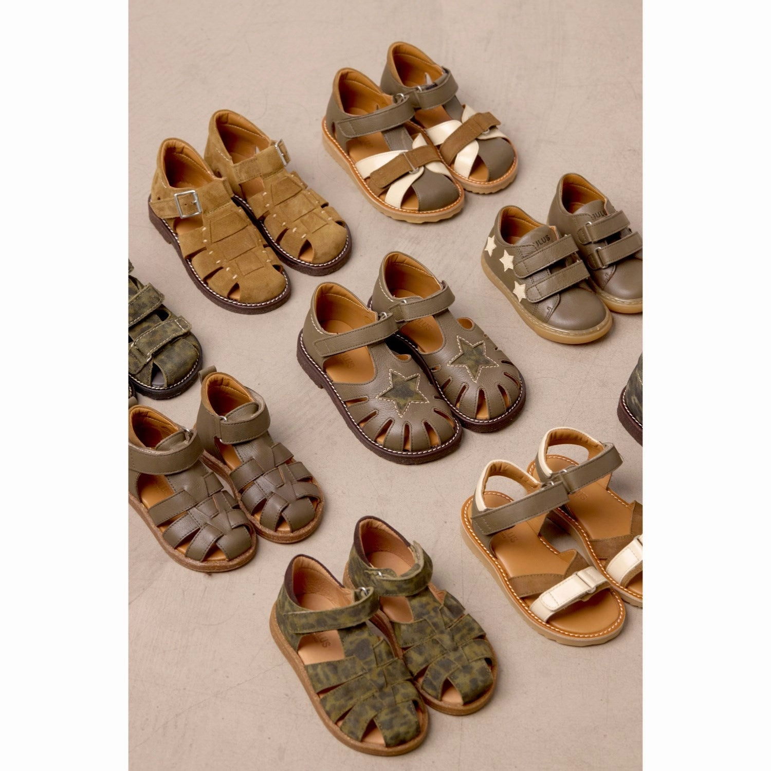 Angulus Forrest/Marshland Print Leathersandal Med Stjernedetalje Mindful Motion