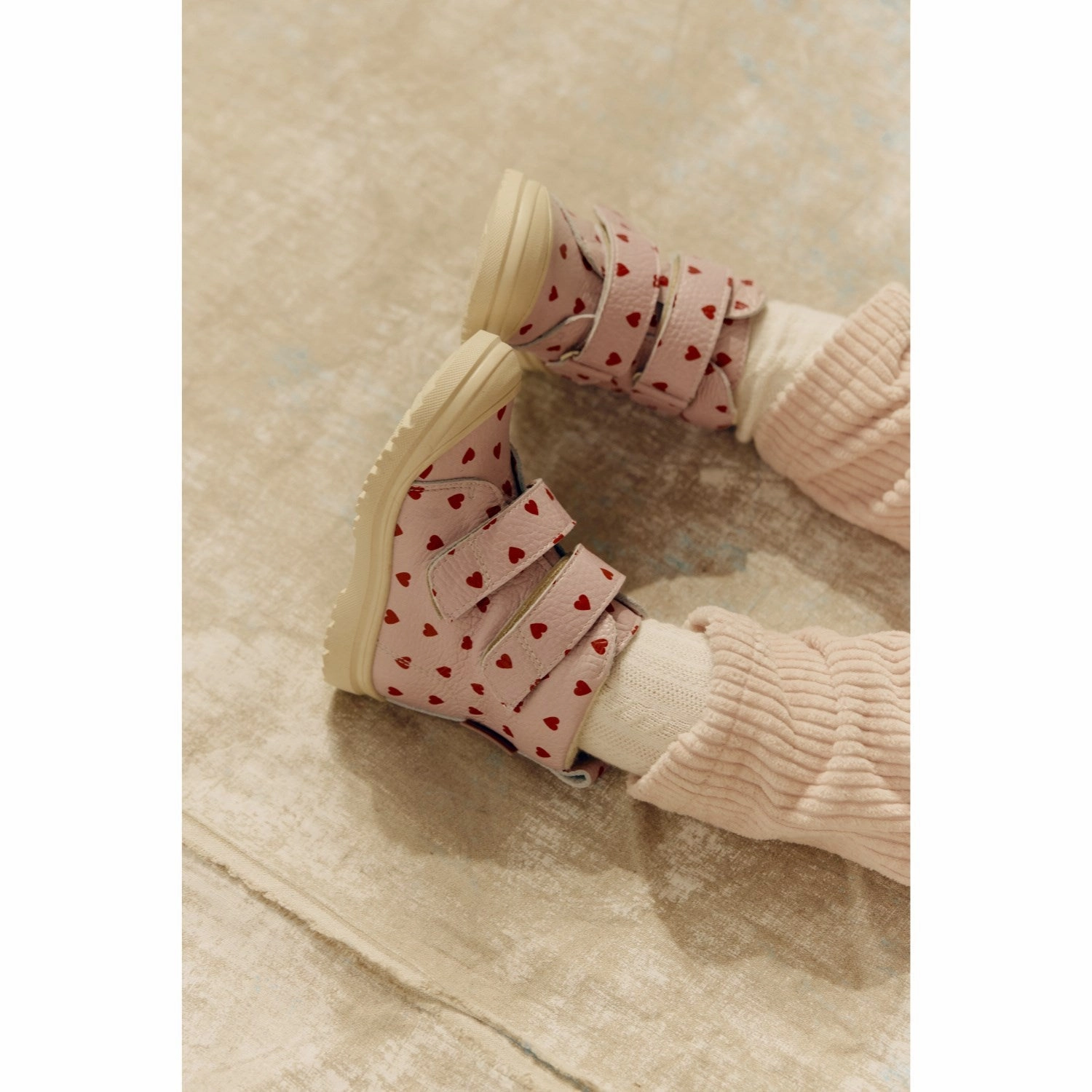 Angulus Rose Hearts Tex-Leatherst?Vle Med Merino Woolfoer Og Hjerteprint Style Without Noise