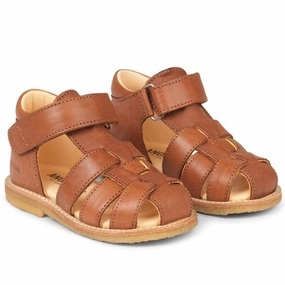 Crafted For Presence Everyday Outlook Angulus Sandal W. Closed Toe And Velcro Cognac