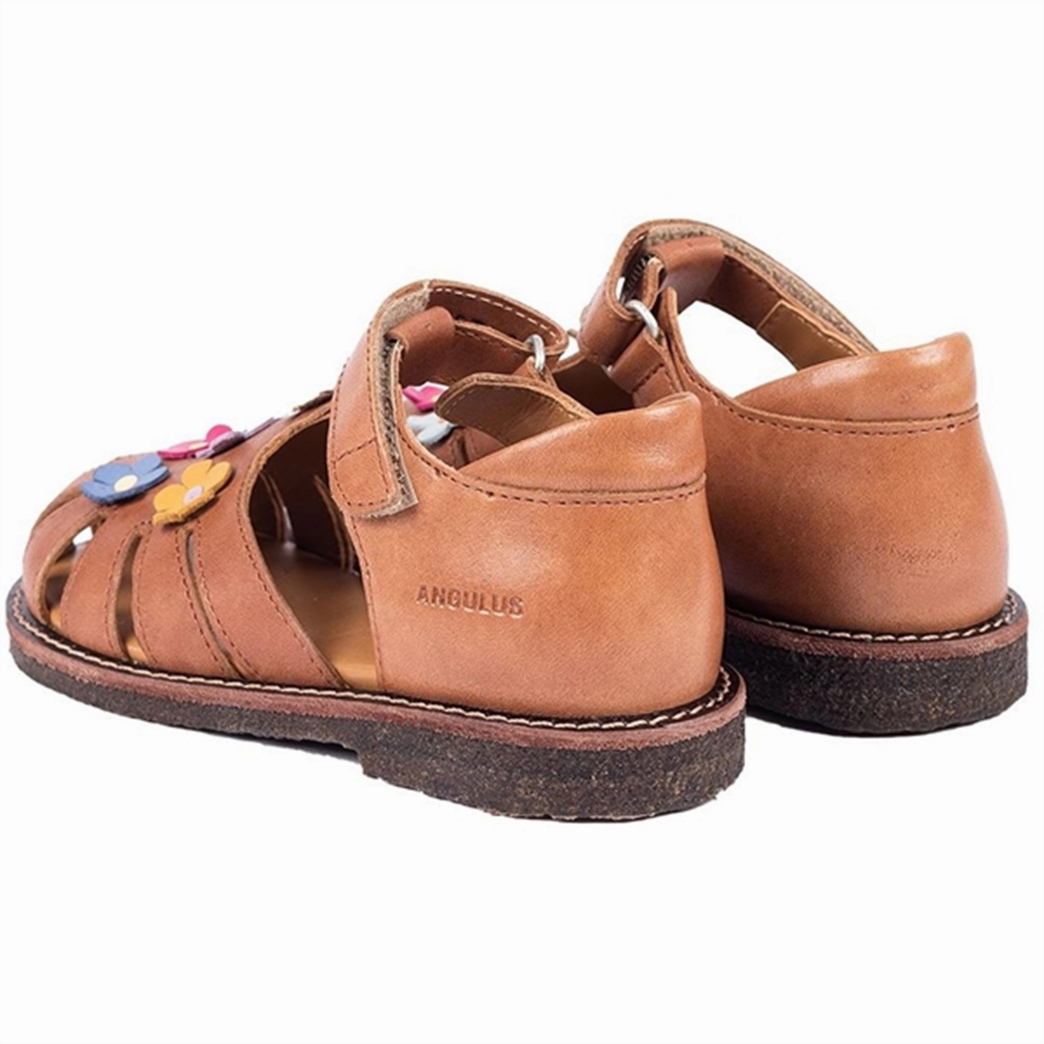 Your Core Layer Function-First Fit Angulus Sandals Tan