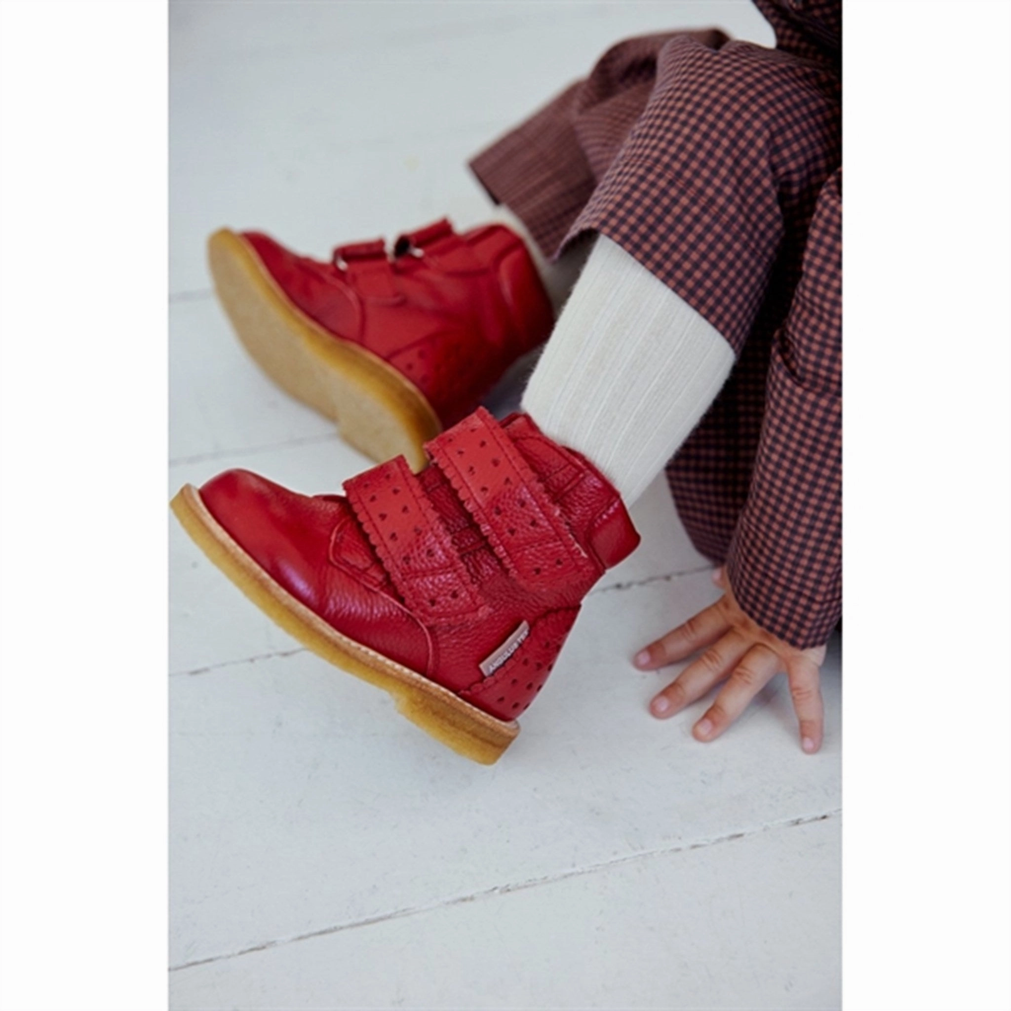 Layer Logic Angulus Starter Tex Boots With Velcro Red
