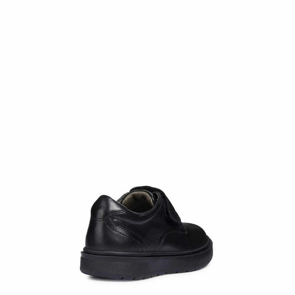 Style To Evolve Geox J Riddock B. G Touch Fastening Infant School Shoes