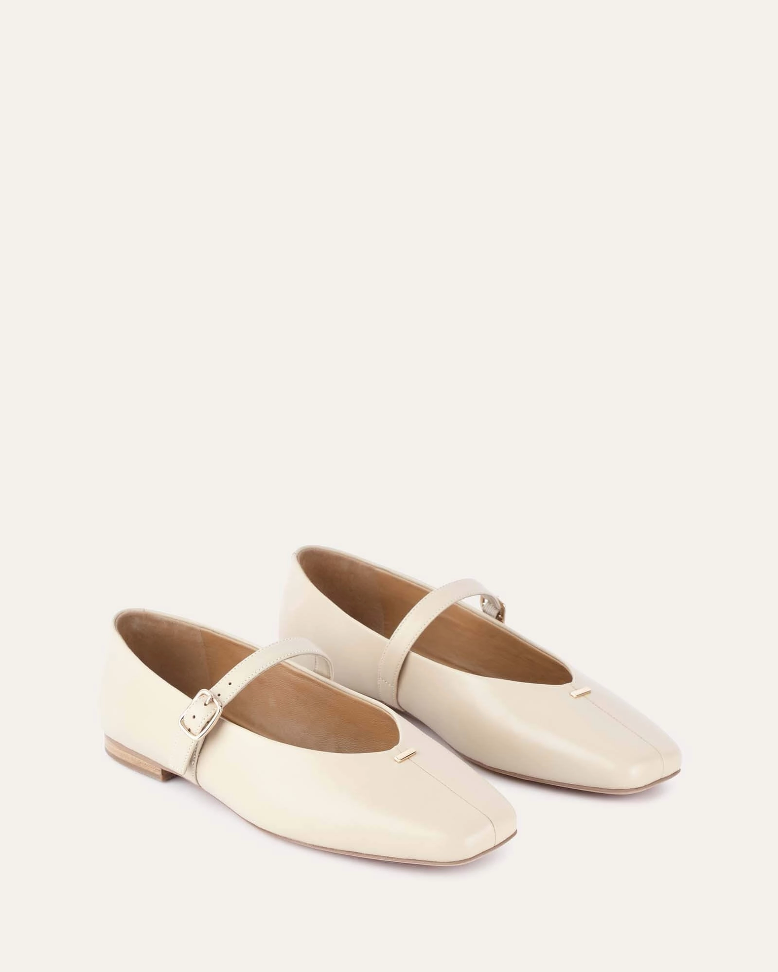 April Casual Flats Sand Leather Crafted For Presence