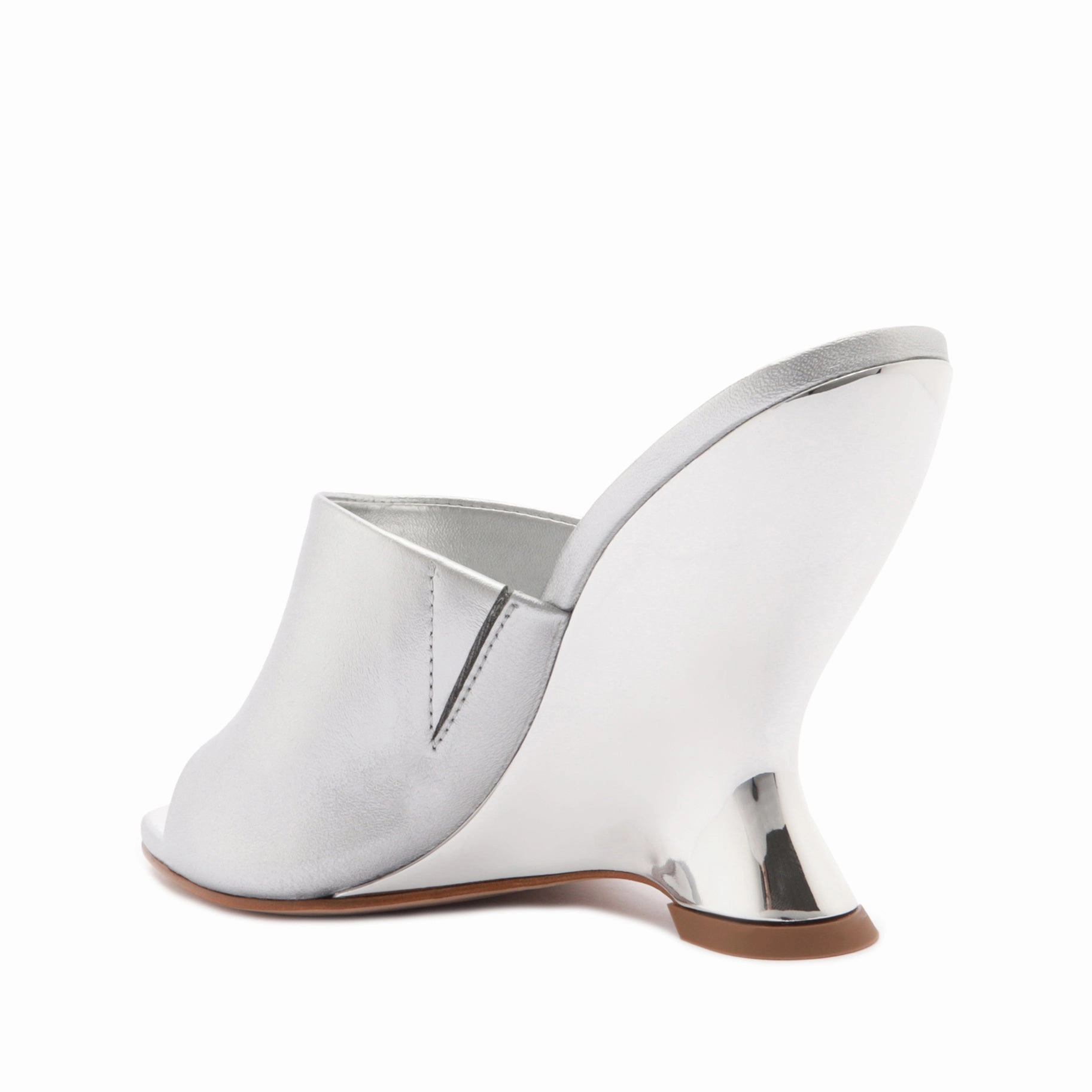 Engineered To Adapt Day-To-Day Fit Aprill Metallic Leather Sandal