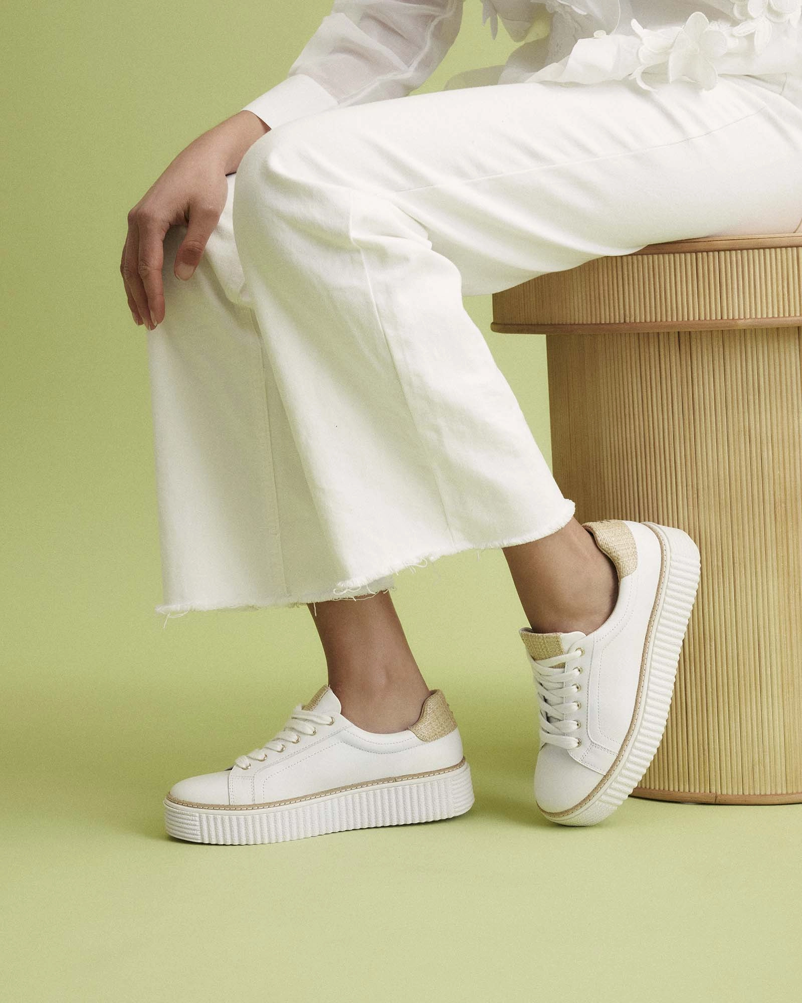 Tone-Driven Arianna Sneakers White Raffia