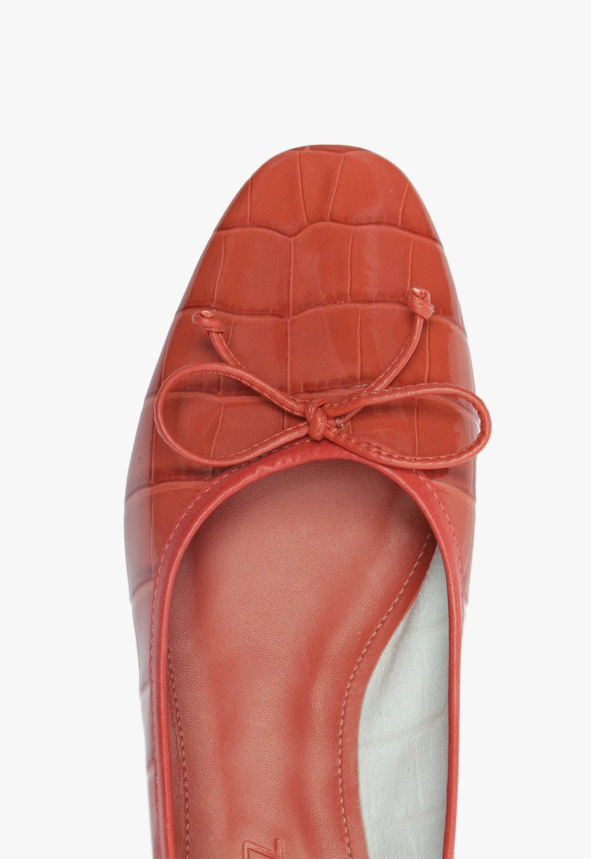 Designed To Shift Everyday Sleek Arissa Ballet Flat