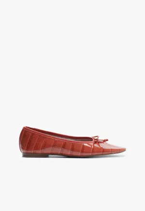 Less Is More Flexible Form Arissa Ballet Flat