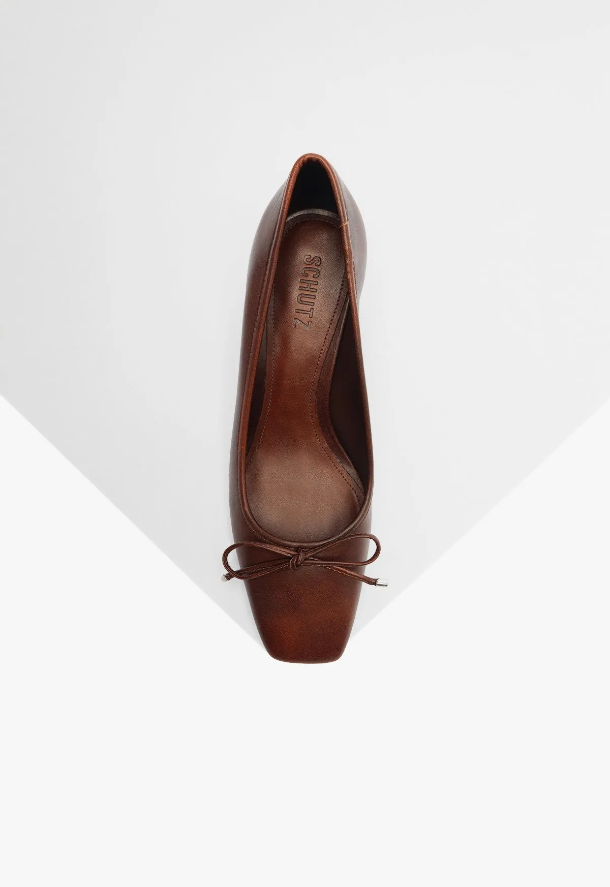Style In Balance Arissa Block Leather Pump