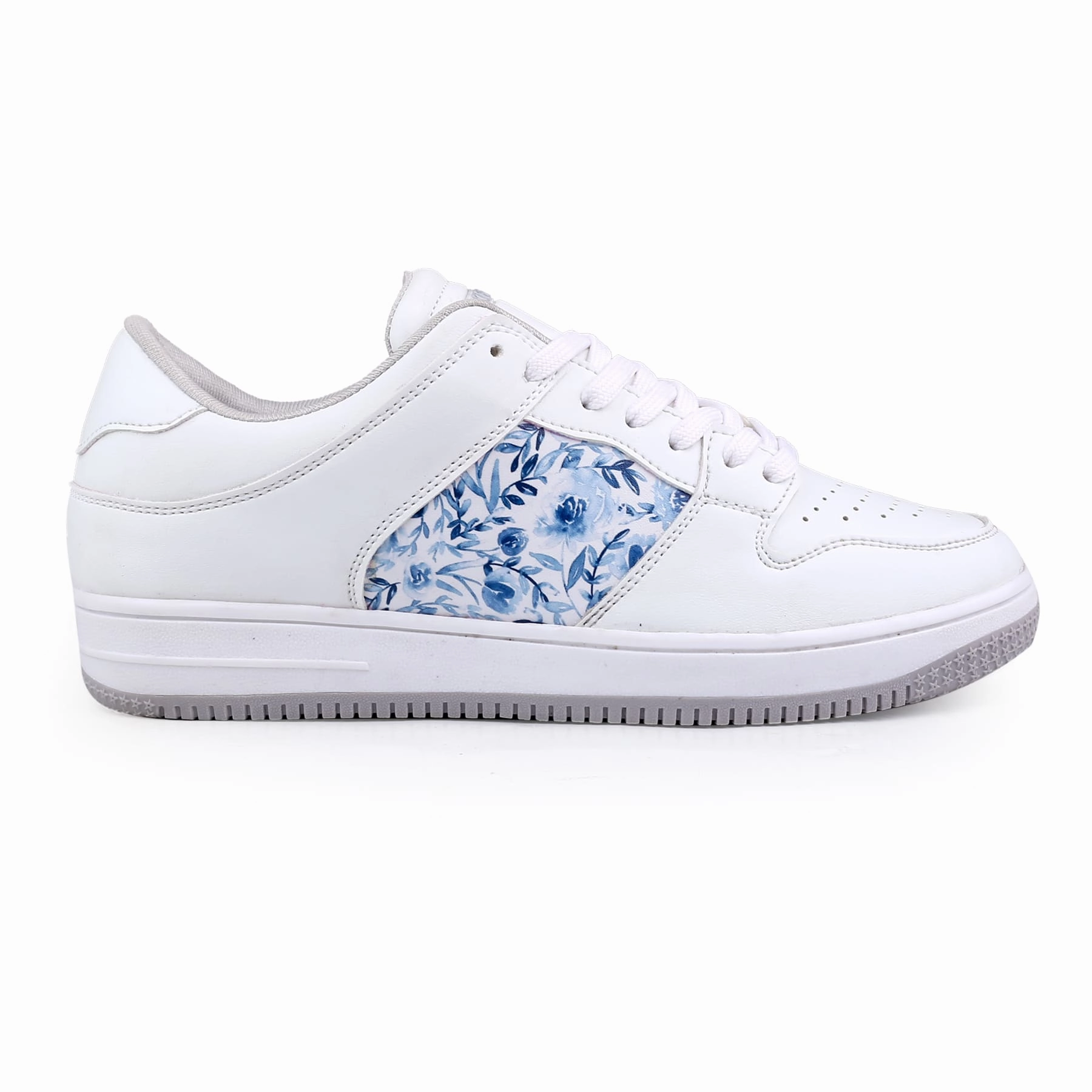 Bacca Bucci Bliss Low Top Flat Sole Fashion Women'S Sneakers With Digital Prints Ease In Motion Designed With Flow