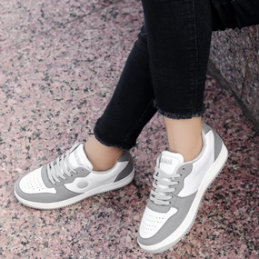Urban-Motion Fit Bacca Bucci Emily Low-Top Flat Sole Sneakers For Women