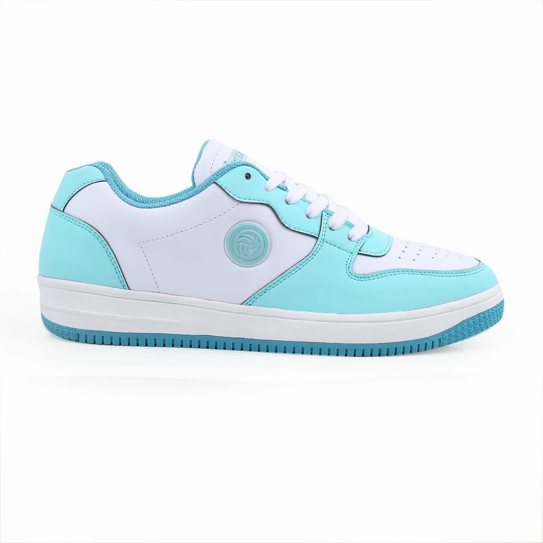 Bacca Bucci Emily Low-Top Flat Sole Sneakers For Women Performance Meets Style Fluid Profile
