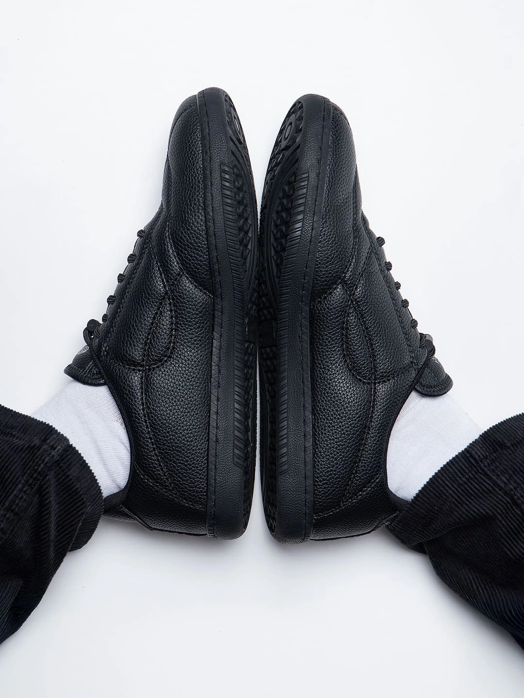 Bacca Bucci Essence Low-Top Sneaker With Ortholite Insole & Elastic Laces Redefined Casual