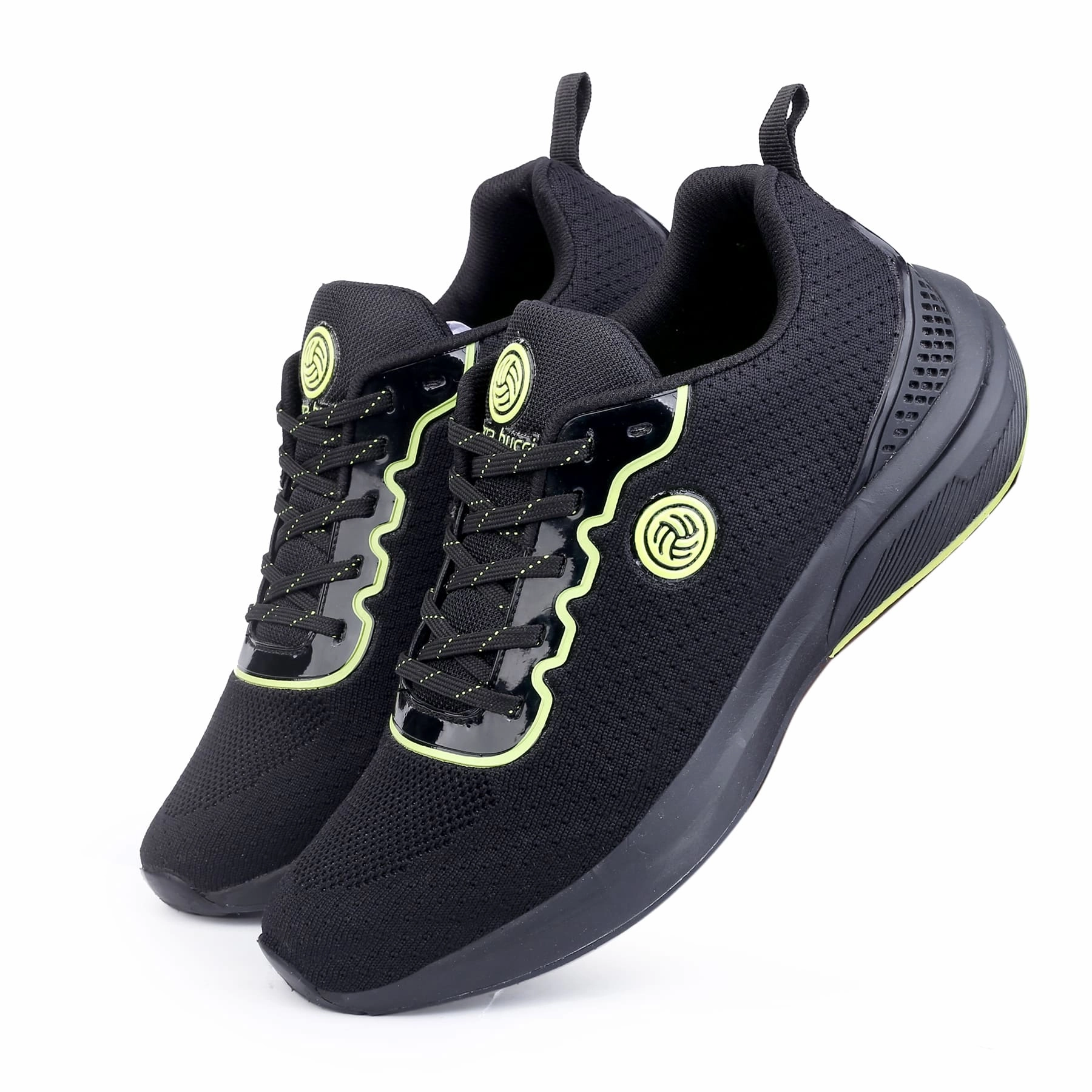Bacca Bucci Perform Comfort-Driven