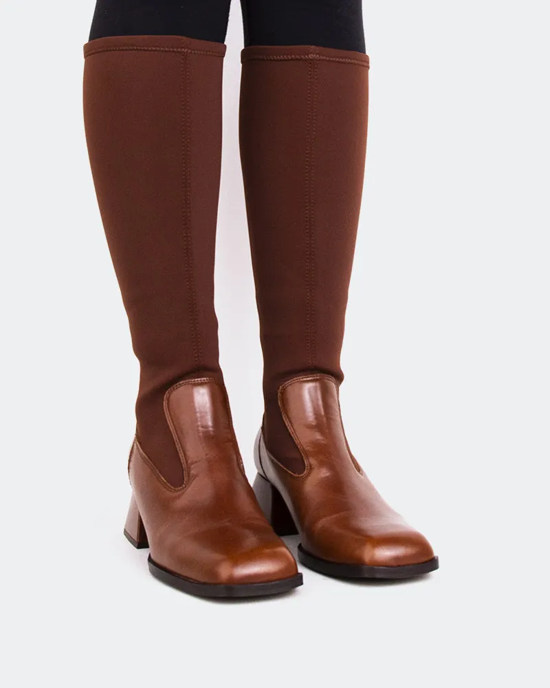 Living Flow Bayeux Chestnut Knit Stretch