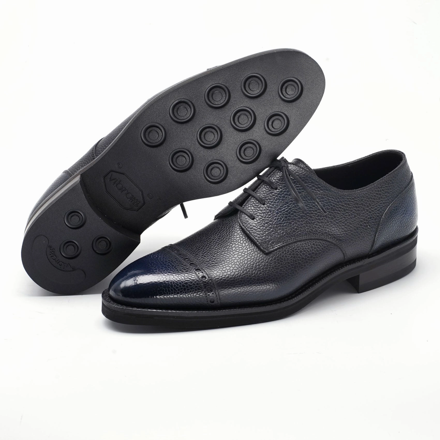 Bernat Brogue Derby - Orion Patina Move-Ready Looks