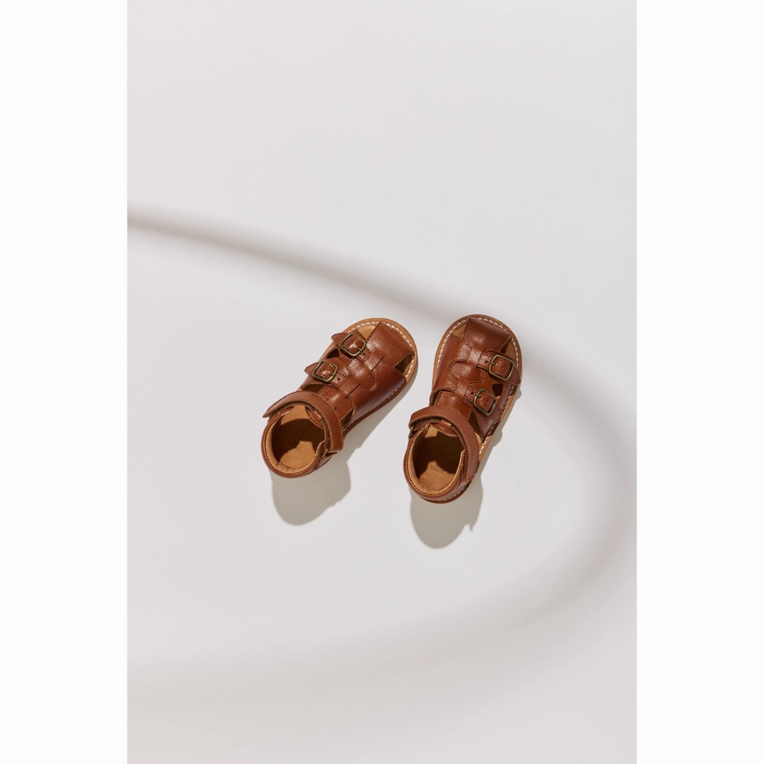 Minimalist Edge Seamless Outfit Bisgaard Brandy Steph Sandal