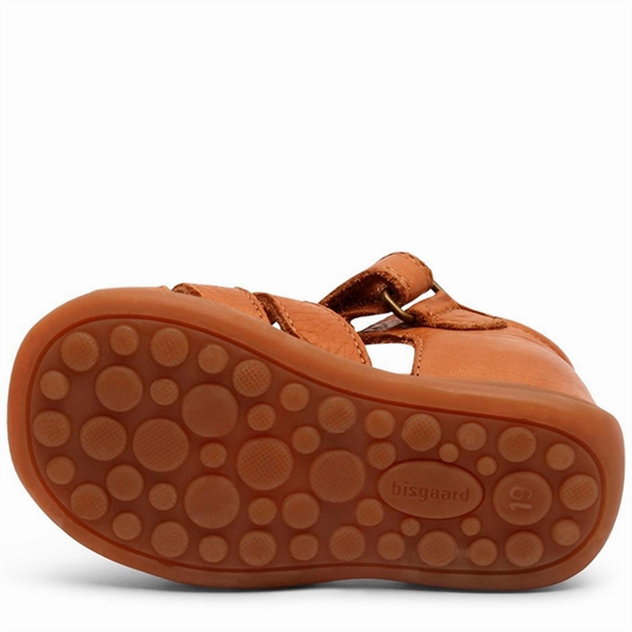 Engineered Simplicity Flow With Confidence Bisgaard Carly Sandal Cognac