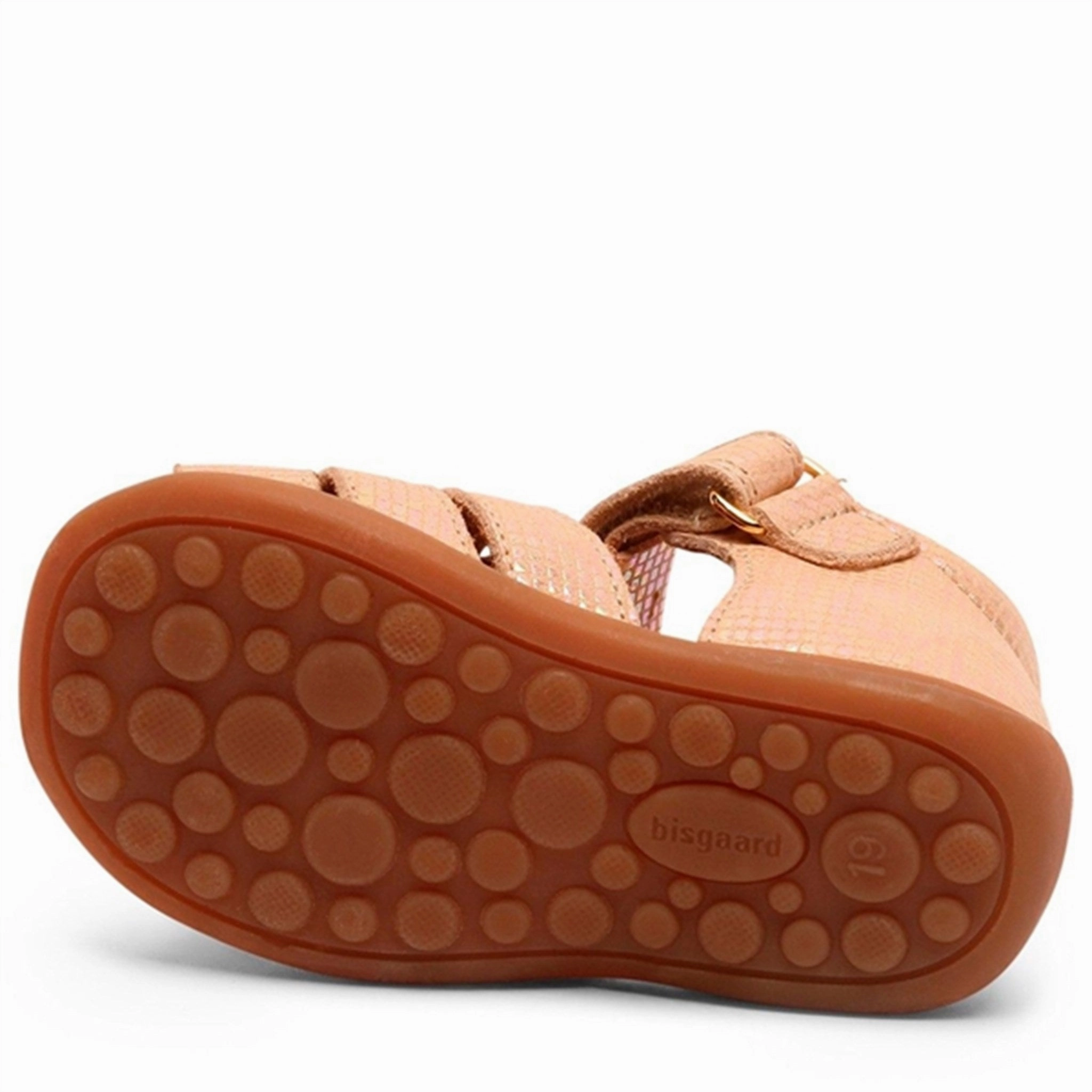 New Urbanism Refined Edgewear Bisgaard Carly Sandal Creme