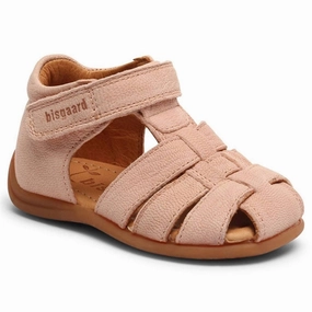 Clean Aesthetic Bisgaard Carly Sandal Rose