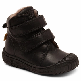 Essentials In Motion Precision Layers Bisgaard Evon Boots Black