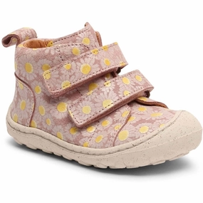 Seamless Outfit Form-Centered Bisgaard Sara V First Step Shoe Rose Flowers