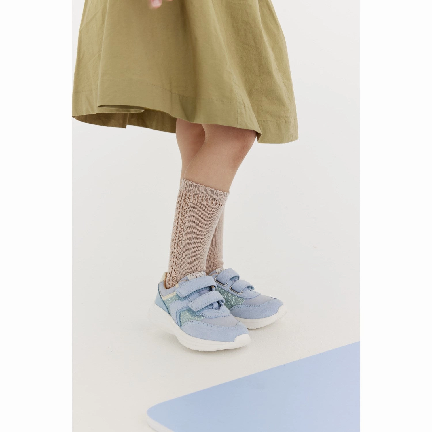 Designed For Presence Seamless Outfit Bisgaard Sky Glitter Yuki Glitter Velcro Shoe